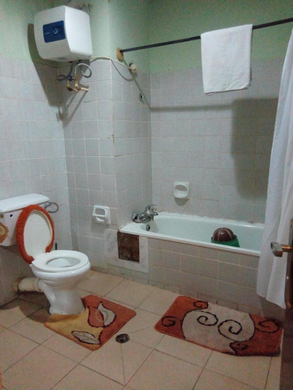 Weaver'S Hotel Abuja Luaran gambar